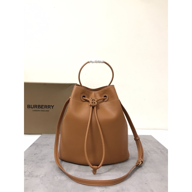 B**rry bucket bags